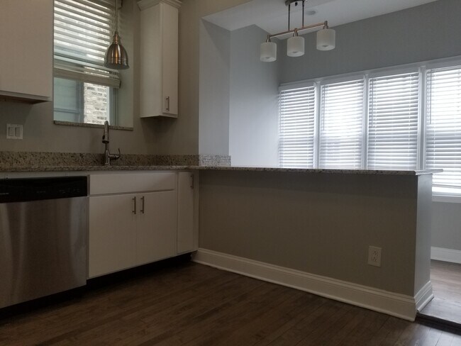 Foto del edificio - 3827 N Clark St