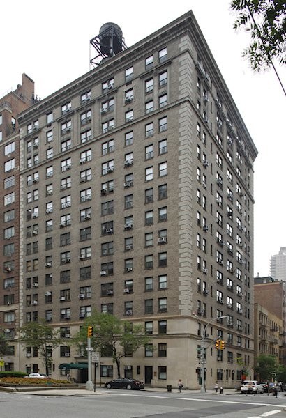 Primary Photo - 1085 Park Ave
