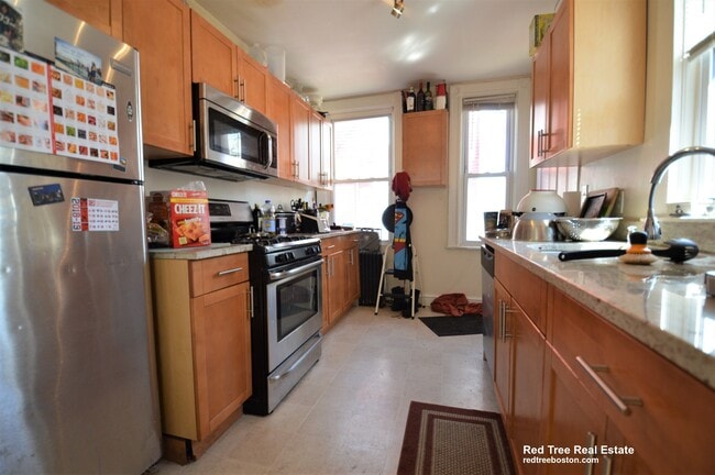 Building Photo - 5 Murdock Terrace