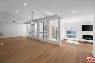 Foto del edificio - 4807 Woodley Ave