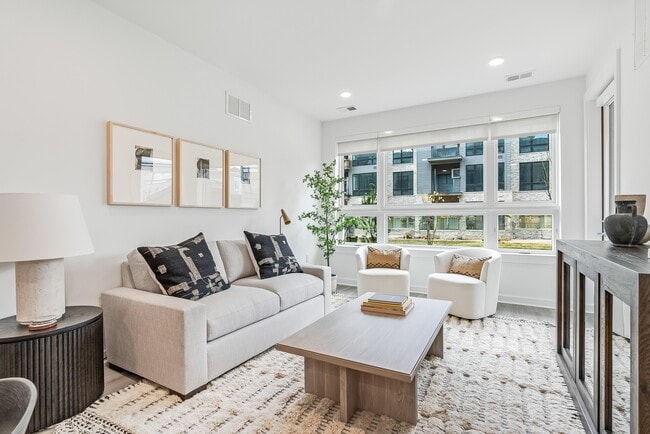 Building Photo - Livana East Hanover