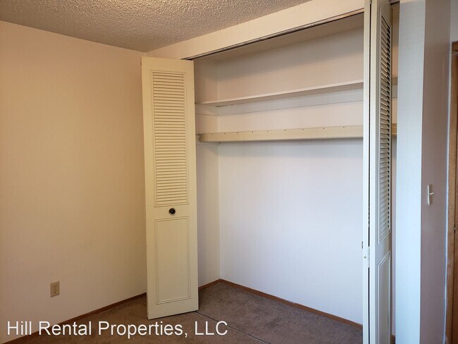 Foto del edificio - 2 br, 1 bath Apartment - 115 S Lilly Street