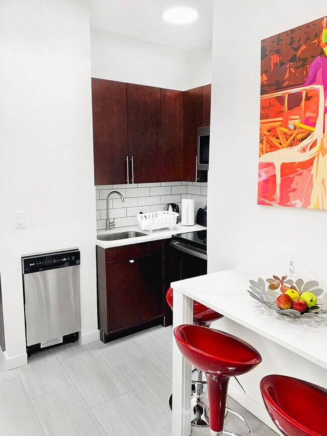 Foto del edificio - 206 W 138th St