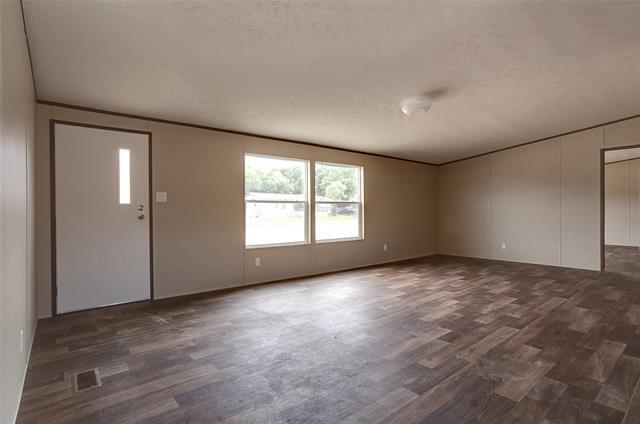 Building Photo - 1424 Robyn Dr
