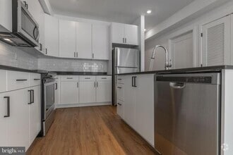 Building Photo - 1519 Ridge Ave