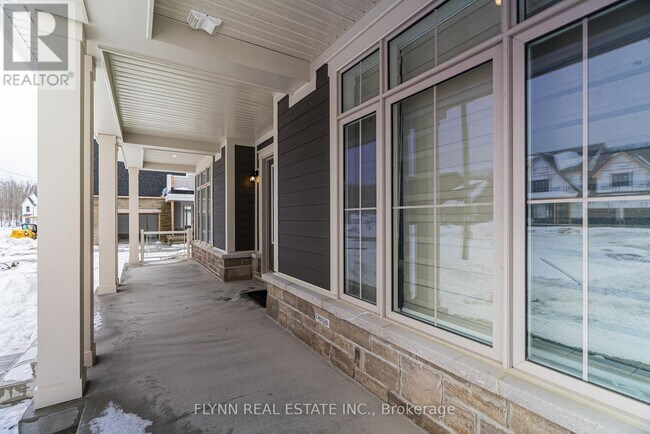 Building Photo - 13 Aldwinckle Ave.