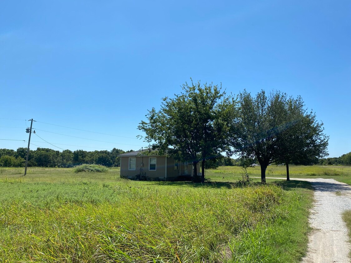 Primary Photo - 1120 Co Rd 131