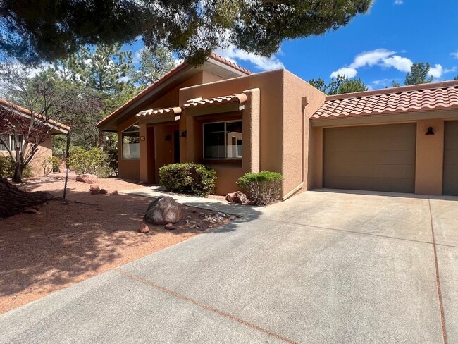 Building Photo - Unfurnished, 1-year long-term rental, Proc...