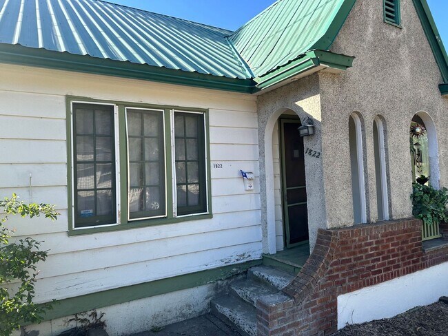 Foto del edificio - 1822 Earle St