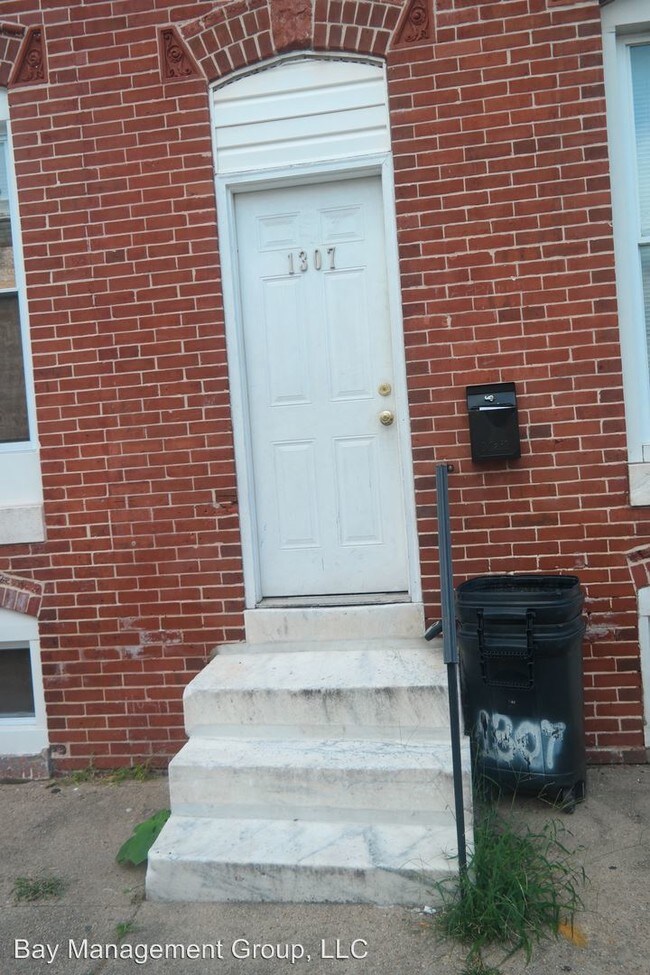 Building Photo - 1307 Glyndon Ave