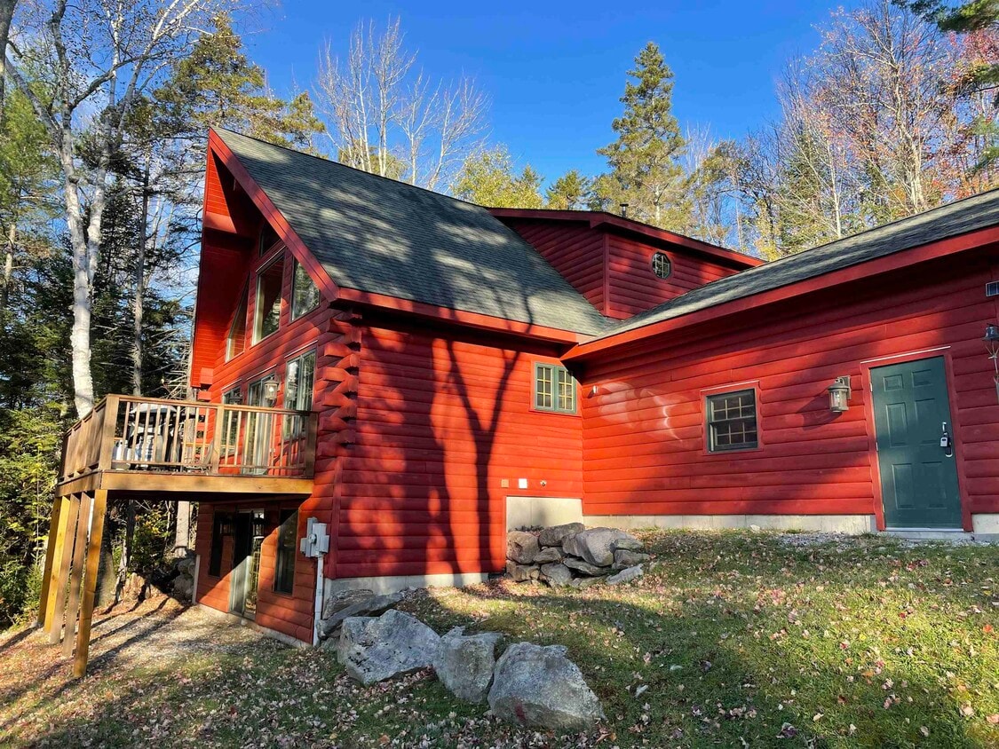 Primary Photo - 2 Aspen Ln