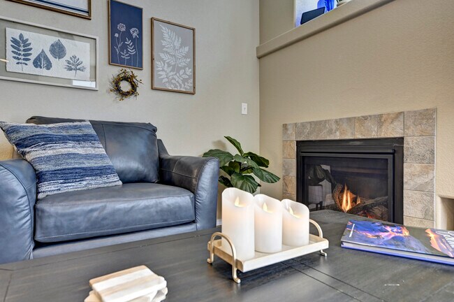 Cozy Fireplace - 1524 York Rd