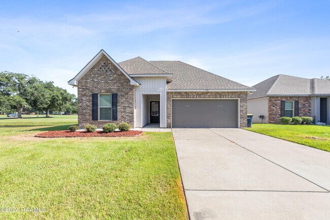 Building Photo - 109 Springsteen Ln