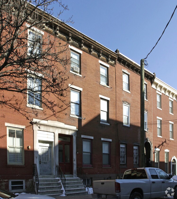 Primary Photo - 1625 Wallace St