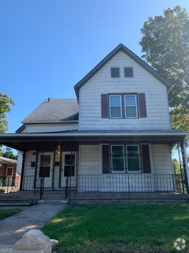 Building Photo - 337 Garfield Ave