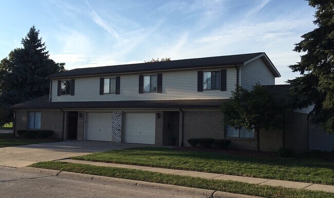 Building Photo - 17791 Eastland Street