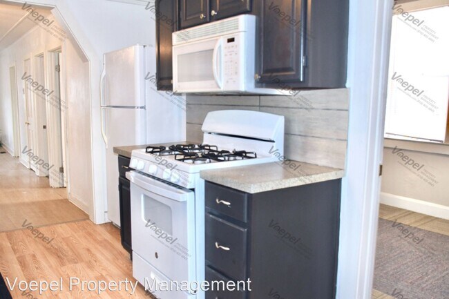 Building Photo - 3 br, 1 bath House - 45 S Coy St