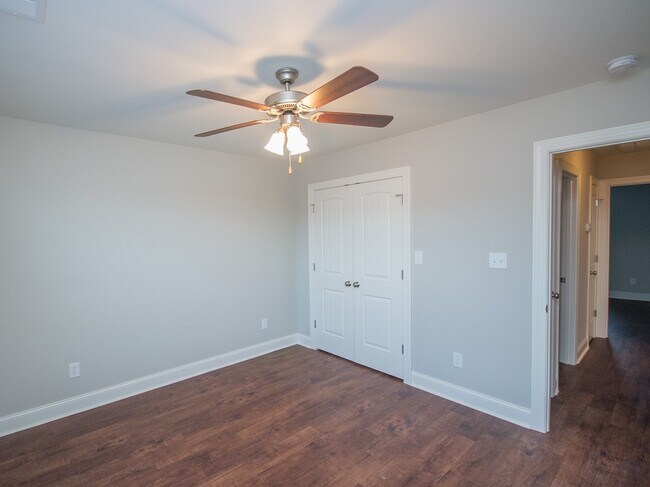 Foto del edificio - 17846 Sallows Dr