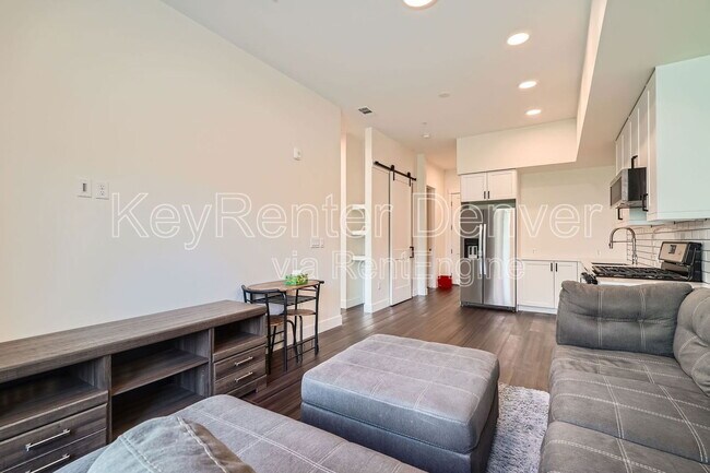 Foto del edificio - 2876 W 53rd Ave