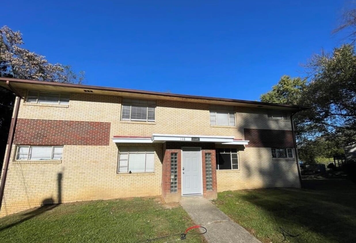 Primary Photo - 148 Kramer Dr
