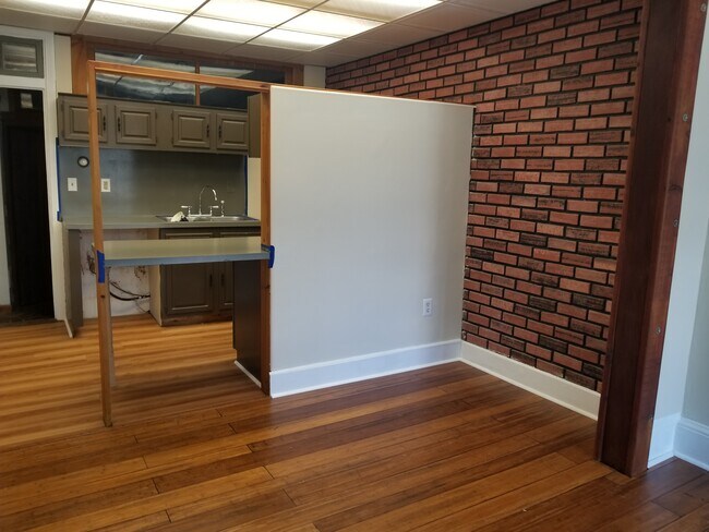 Foto del edificio - 307 N Market St