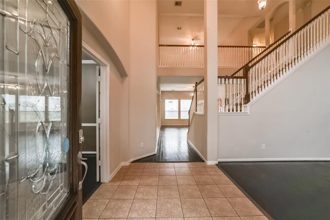 Foto del edificio - 6810 Latchmore Ln