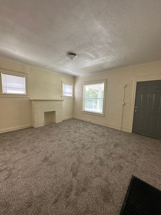 Foto del edificio - Northside 3 Bedroom Home For Rent!