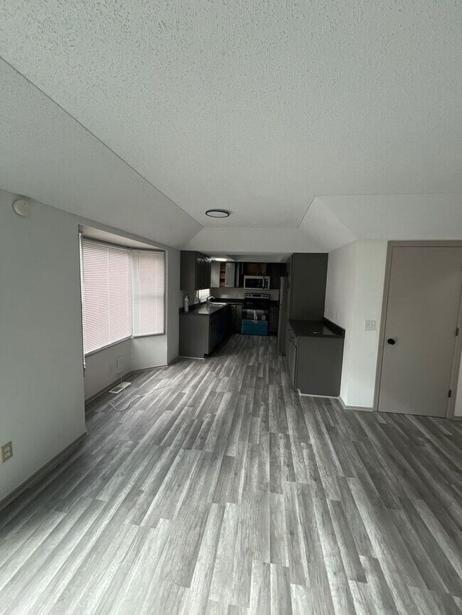 Foto del edificio - 3512 Maple St