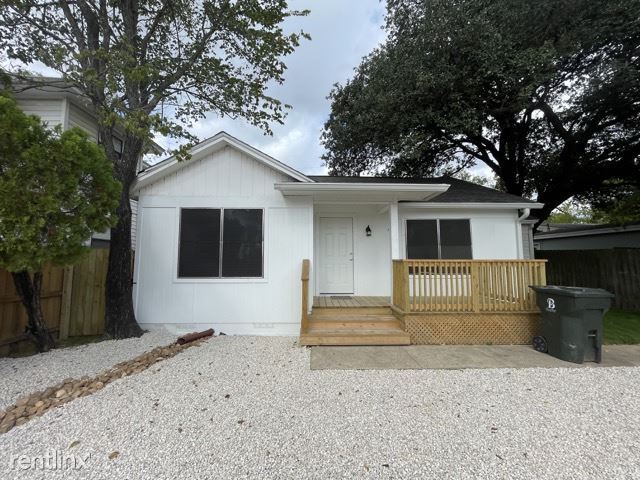 Building Photo - 3 br, 2 bath House - 106 Waverly Dr # E