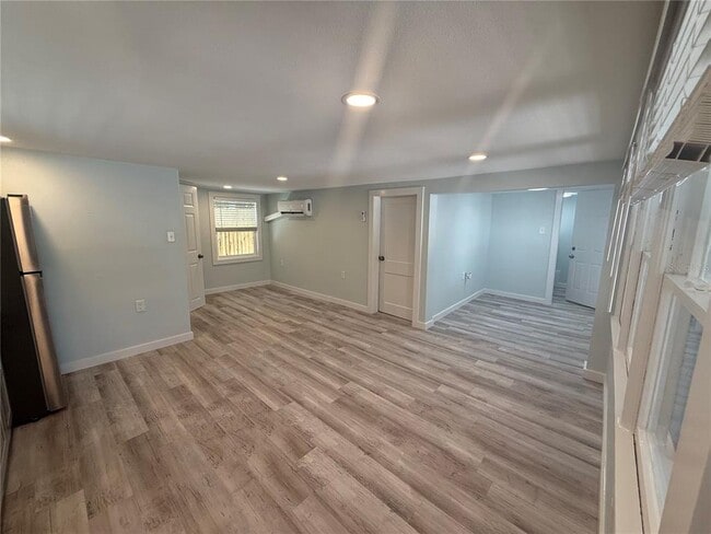 Foto del edificio - 41 84th Ave