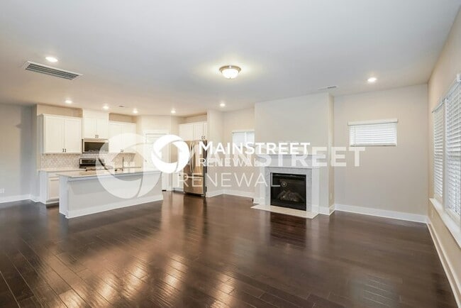 Foto del edificio - 5 Bedroom Pet-Friendly Home in ANTIOCH, TN...