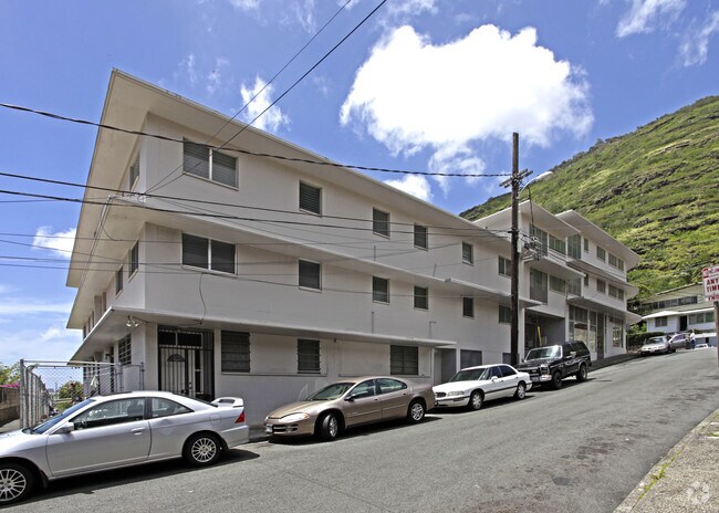 Building Photo - 2143 Kauhana St