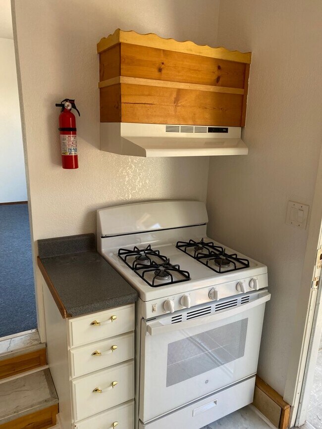 Foto del edificio - Charming Granny Unit in the Heart of the E...