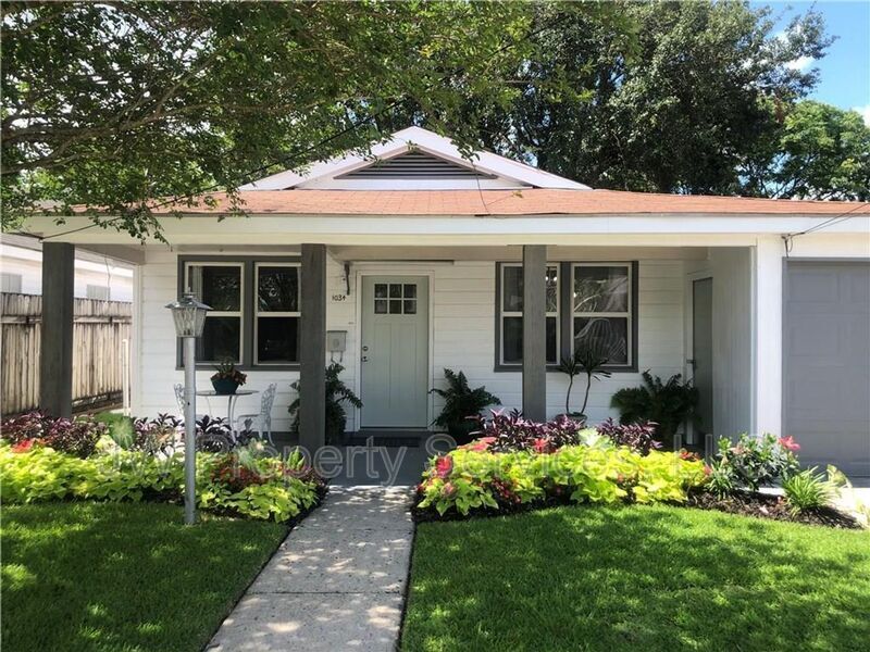 Foto principal - 1034 Hawkins St