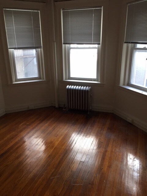 Building Photo - 1175 Boylston St