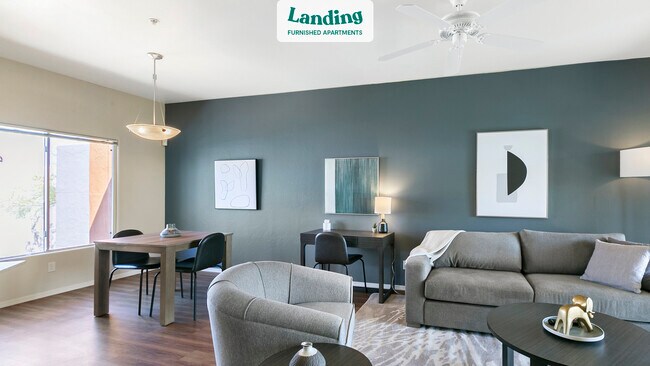 Building Photo - 10950 N La Cañada Dr