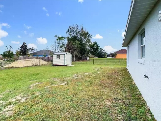 Building Photo - 44 Juniper Dr
