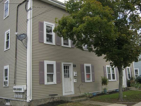 Primary Photo - 531 S Main St