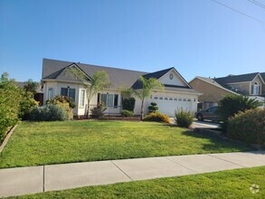 Building Photo - 960 Fallenleaf Dr