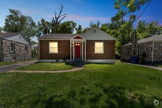 Building Photo - 8246 Montreal Dr