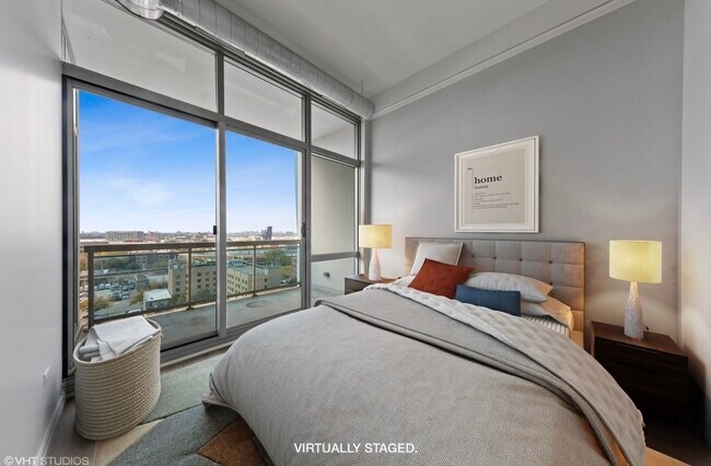 Foto del edificio - 1819 S Michigan Ave