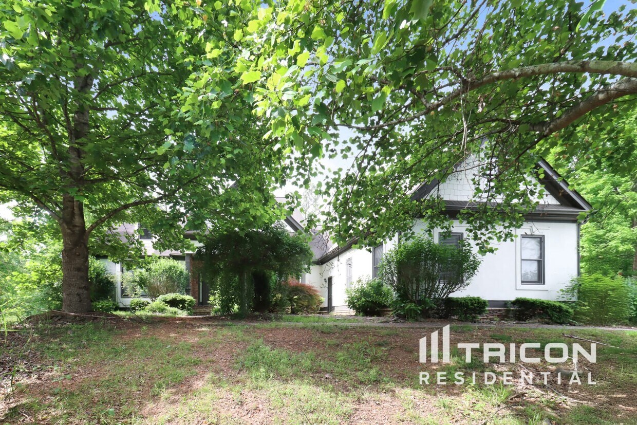 Primary Photo - 2784 Lost Lakes Dr