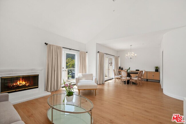 Foto del edificio - 622 Palisades Dr