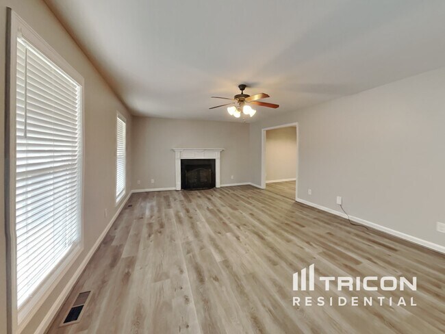 Foto del edificio - 2712 Arthurs Ct