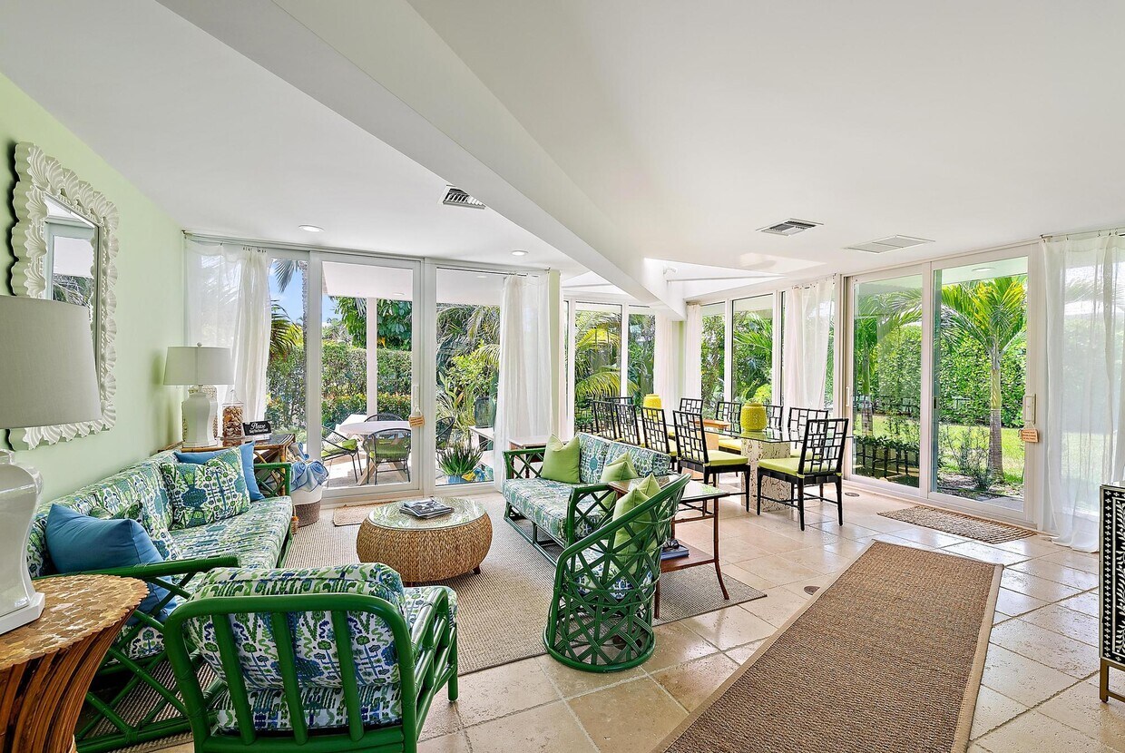 Foto principal - 123 Evans Ln