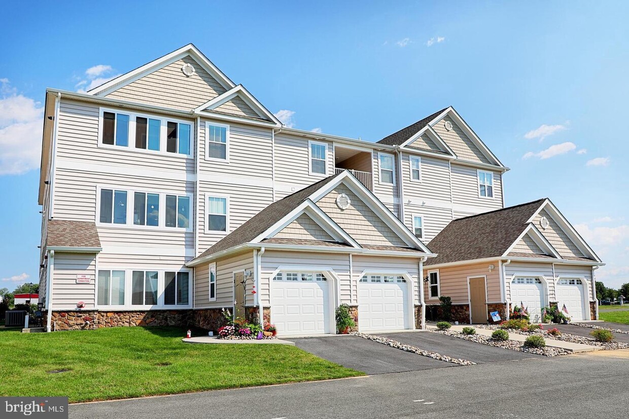 5103 Pebble Ln, Milford, DE 19963 Townhome Rentals in Milford DE
