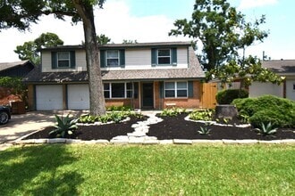 Building Photo - 1864 Dolphin Dr
