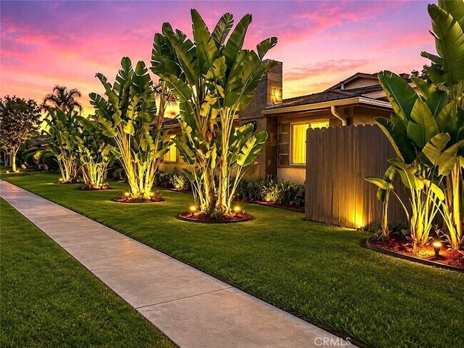 Foto del edificio - 17092 Emerald Ln