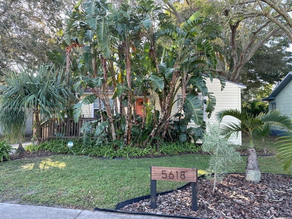 Foto principal - 5618-5620 20th Ave S