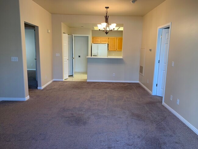 Building Photo - 3821 S Big River Way